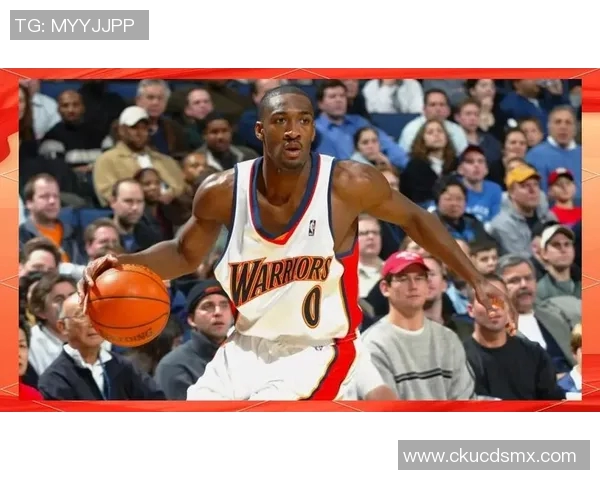 九指篮球明星的传奇人生与奋斗历程揭秘,如何在逆境中崛起成为球场巨星